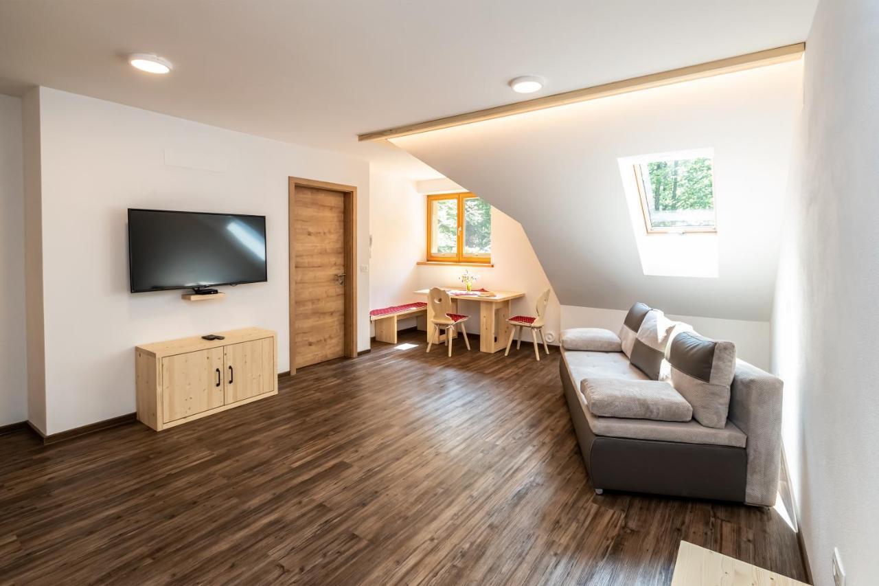 Goldhorn Kingdom Bohinj